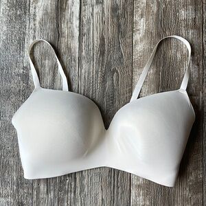 🌟SECRET 🌟TREASURE 🌟INTIMATES BEIGE BRA, 38DDD